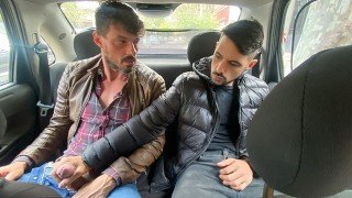 Secrets Of Buenos Aires – Macho argentino seduz e bate seu amigo espanhol – Dick Rides